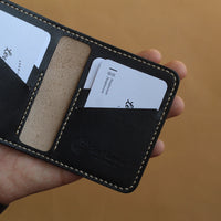 M2-VERTICAL CARD WALLET