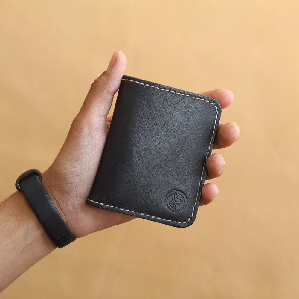 M2-VERTICAL CARD WALLET